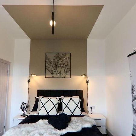 Sophisticated Silcoates Hotell Wakefield Exteriör bild